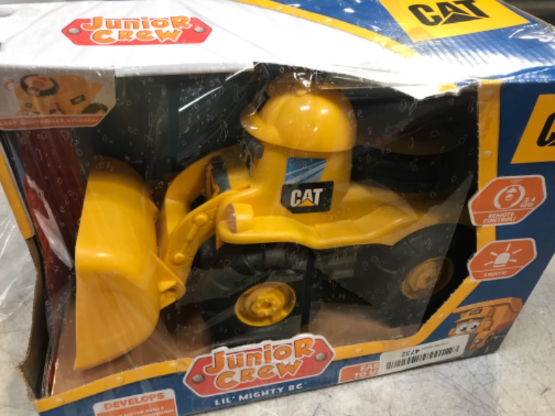 Photo 2 of Cat Construction Jr Crew Lil' RC Remote Control Loader, Remote Control Truck