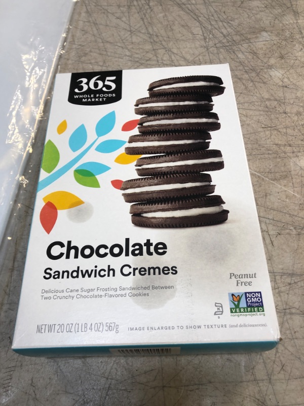 Photo 2 of 365 by Whole Foods Market, Chocolate Sandwich Creme Cookies, 20 Ounce Chocolate 1.25 Pound (Pack of 1) BEST BY 1/17/2024