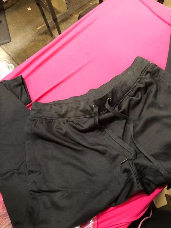 Photo 1 of BLACK HANES SPORT l JOGGERS 