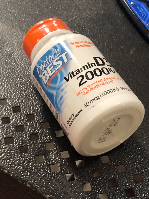 Photo 2 of Doctor's Best Vitamin D3 2 000 IU Healthy Bones Teeth Heart Immune Support NonGMO GlutenFree Soy Free , 180 Count EXIRED 09 2024  