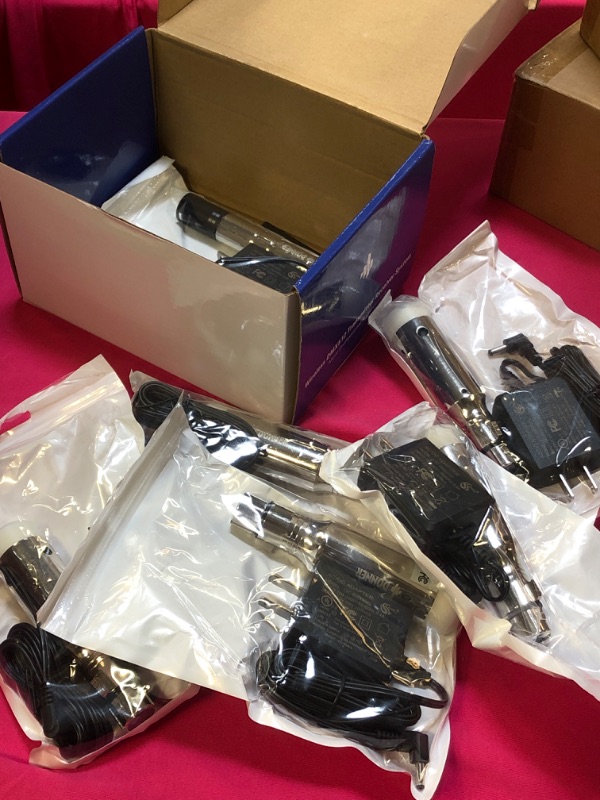 Photo 1 of Donner DMX512 Wireless DMX Controller Wireless DMX Dfi 2.4G 7 Receivers with Built-in Battery & Light Dome & 1 Transmitter for LED Stage Disco Party Bar Lighting, Stage Lighting Control 8PCS 7 PCS Silver