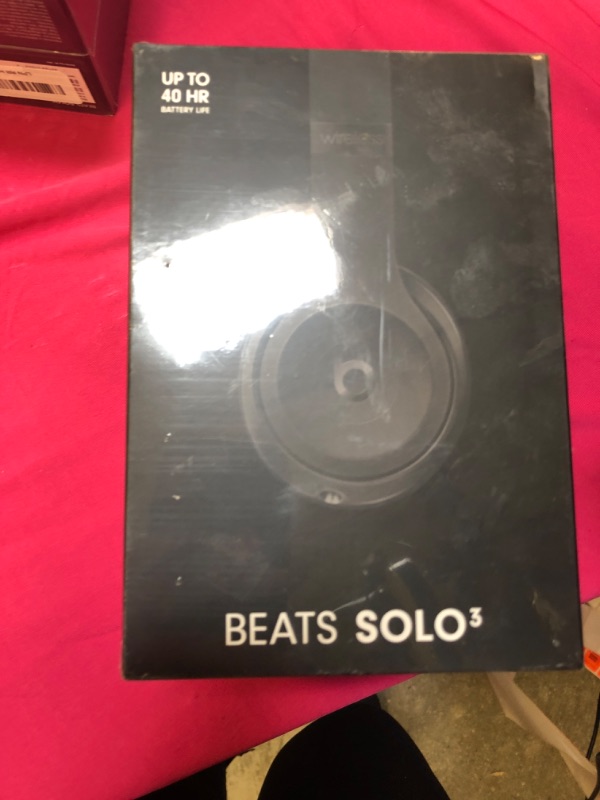 Photo 2 of Beats Solo3 Wireless On-Ear Headphones - Apple W1 Headphone Chip, Class 1 Bluetooth, 40 Hours of Listening Time, Built-in Microphone - Black (Latest Model)
