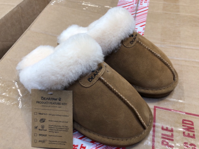 Photo 1 of BEARPAW Women's Loki Slippers -- Size 8