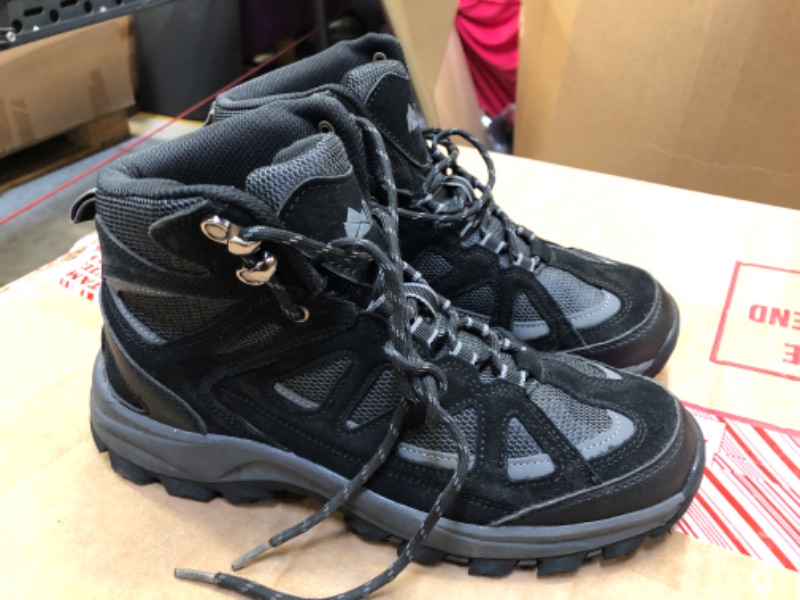 Photo 1 of Denali Men's Hiking Boots -- Size 8