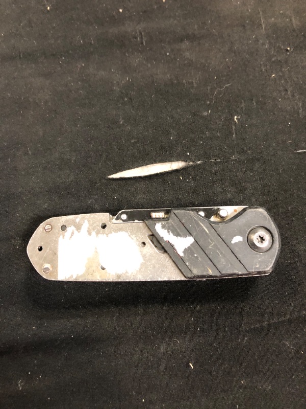 Photo 1 of 2-in-1 Folding Utility Knife and Sporting Knife
