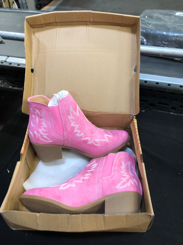 Photo 2 of GLOBALWIN Women's Pull On Ankle Boots The Western Cowboy Cowgirl Boots 
SIZE -9.5W
PINK 