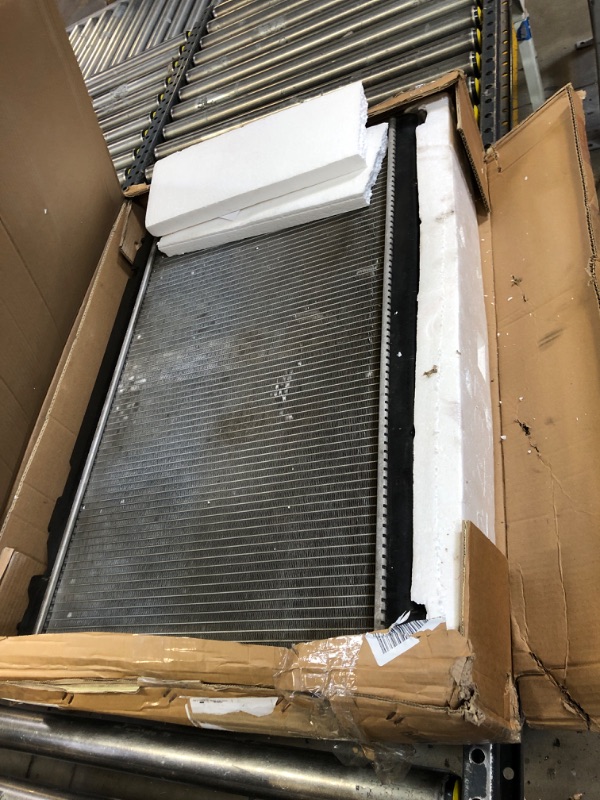 Photo 1 of DWVO Completer Radiator Compatible with 2002-2006 Camry Base LE XLE SE DWRD1037