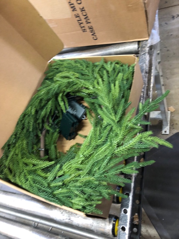 Photo 1 of 7.3ft christmas garland 