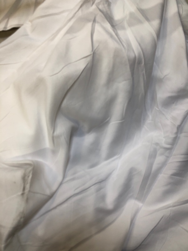 Photo 2 of 2 white pillow cases