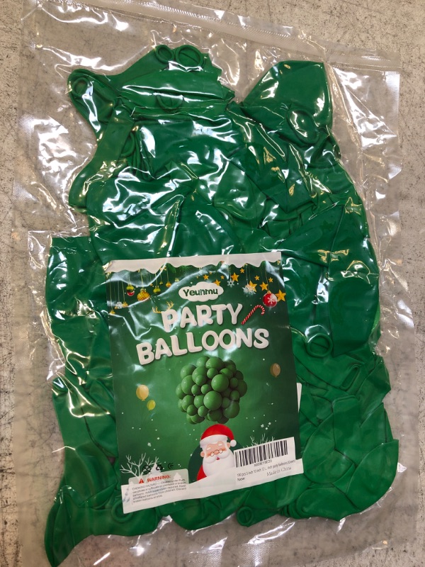 Photo 2 of 100 Pcs Green Balloons Different Sizes 5/10/12/18 Inch, Thicken Green Latex Balloons, Green Balloons Garland Kit for Christmas Birthday Party Baby Shower Wedding Festive Balloons Decoration