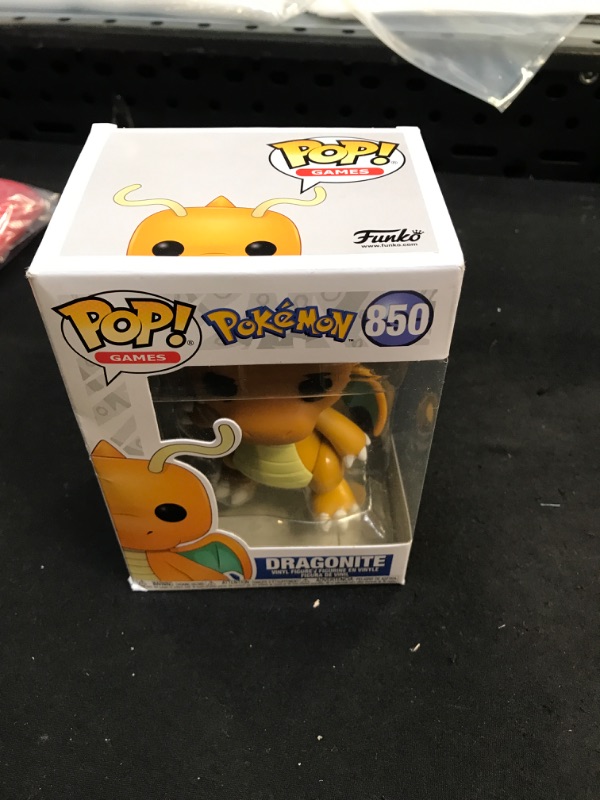 Photo 2 of Funko Pop! Games: Pokemon S8 - Dragonite