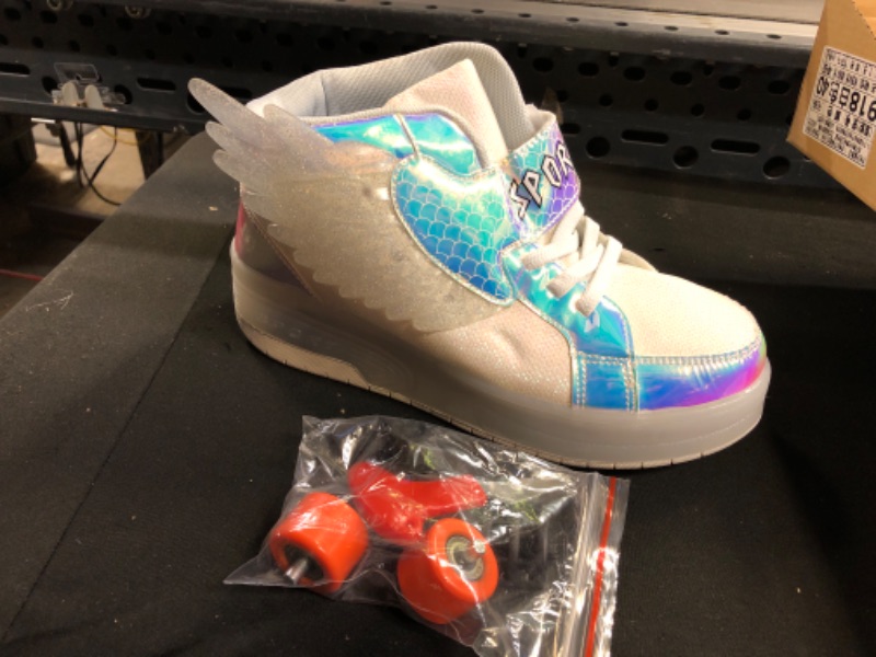 Photo 1 of HHSTS BOys/Girls Light Up Roller Sneakers -- Size 9.5 Girls/Size 7.5 Boys