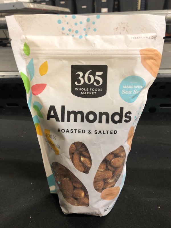 Photo 1 of 365 by Whole Foods Market, Roasted And Salted Almonds, 16 Ounce Salted 1 Pound (Pack of 1)