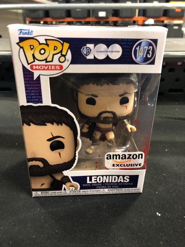 Photo 2 of Funko Pop! Movies: WB 100-300, Leonidas (Bloody), Amazon Exclusive