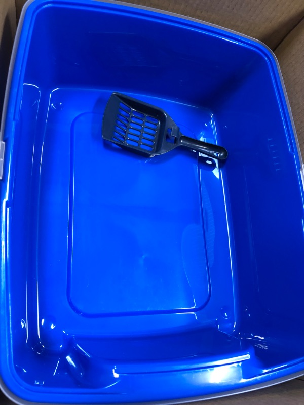 Photo 2 of IRIS USA Open Top Cat Litter Box with Shield and Scoop, Blue Open Top - Blue