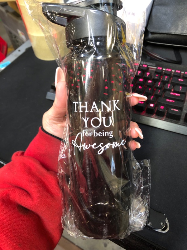 Photo 1 of  1 count Employee Appreciation Gifts 24 oz Plastic Water Bottles Thank You Gift Leak Proof Appreciation Sports Water Bottle Team Staff Coworker Gifts for Women Men Business Favors (Gray