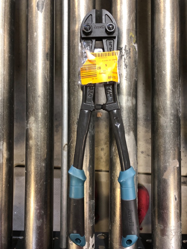 Photo 1 of Anvil 14 inch Bolt Cutters