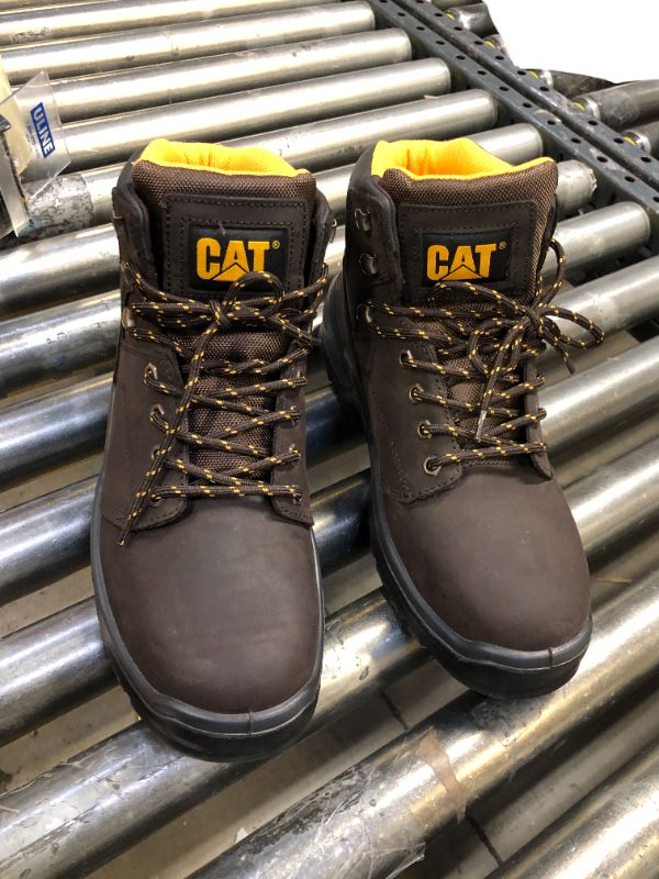 Photo 2 of CATERPILLAR Men’s  Work Boot size 10
