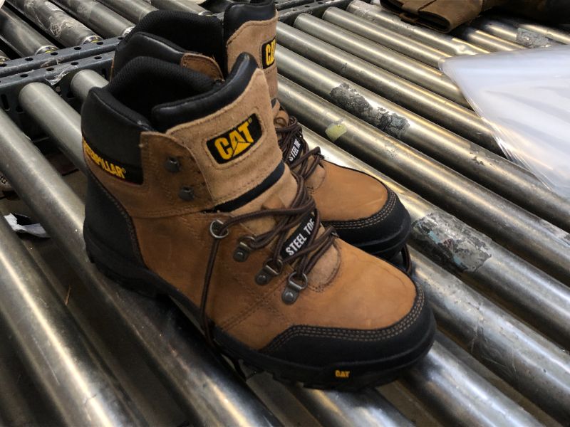 Photo 1 of CATERPILLAR Men’s  Work Boot size 10.5