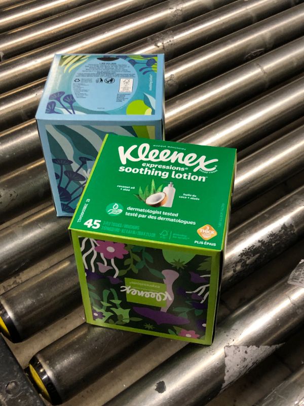 Photo 1 of 2 PACK KLEENEX SOOTHING LOTION 