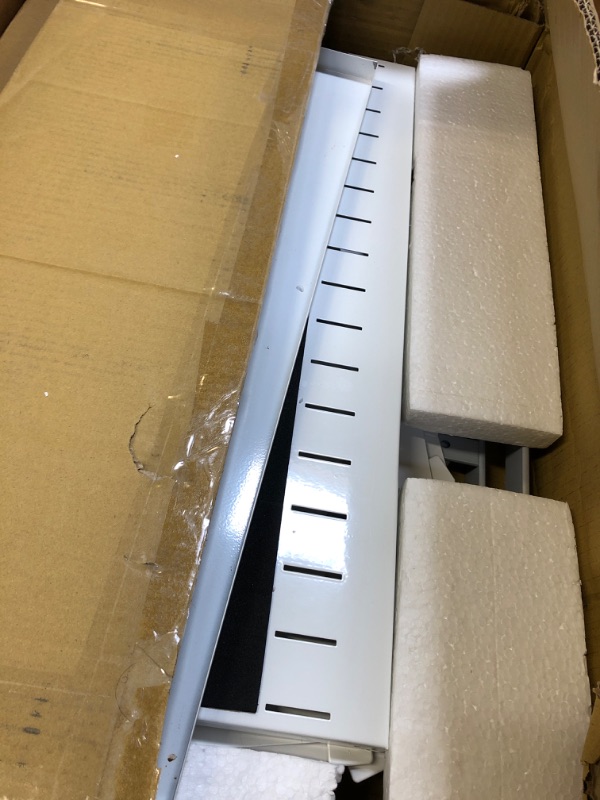Photo 1 of Luxor 16 Tablet / Chromebook Open Charging Cart