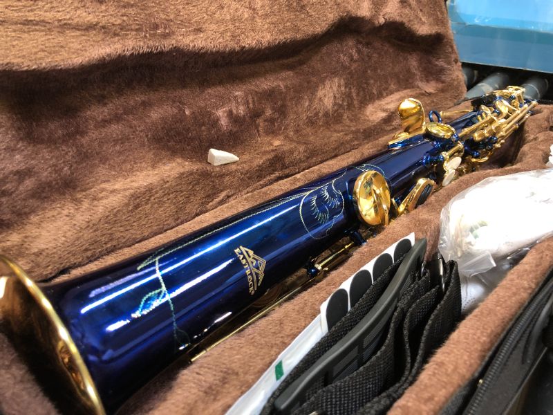 Photo 3 of EASTROCK Bb Soprano Saxophone Straight Blue Sax Instruments for Beginners Students Intermediate Players with Carrying Case,Mouthpiece,Pads,Reed,Cleaning kit,neck Strap,White Gloves Straight-Dark Blue