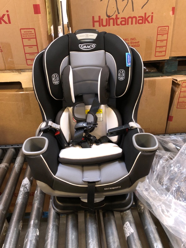 Photo 2 of Extend2Fit® Convertible Car Seat
