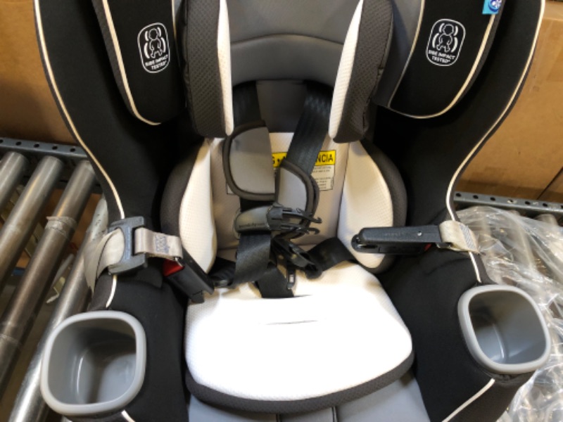 Photo 4 of Extend2Fit® Convertible Car Seat
