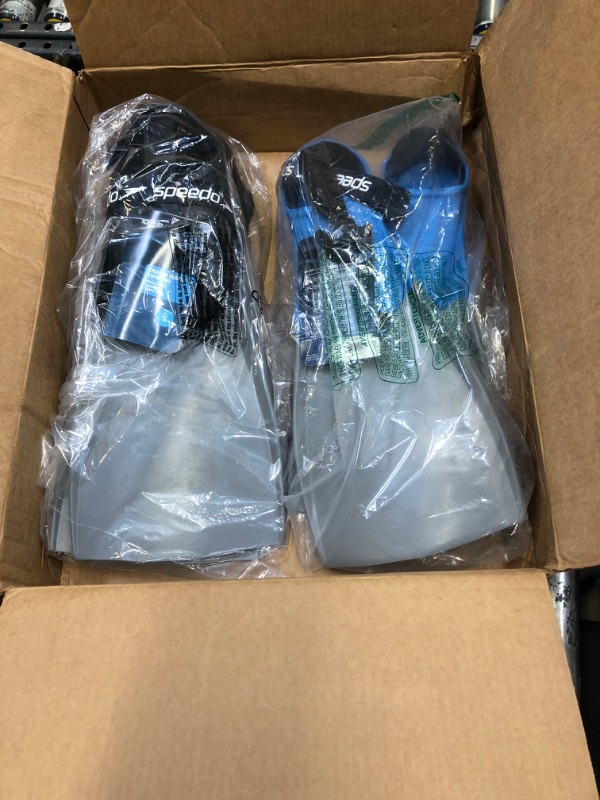 Photo 2 of 2 pairs of  Speedo Unisex-Adult Swim Training Fins Rubber Long Blade M - Men's Shoe size 7-8 | Women's Shoe size 8.5-9.5 Grey/Blue Standard Packaging
