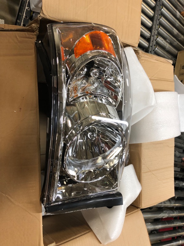 Photo 2 of AXLAHA 2006-2008 Dodge Ram Headlights Assembly for 2006 2007 2008 Dodge Ram 1500/2006 2007 2008 2009 Dodge Ram 2500 3500 Chrome Housing Amber Reflector Replacement Driver and Passenger Side A-Chrome Housing Amber Reflector