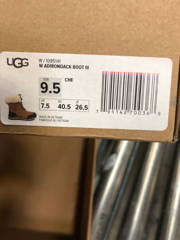 Photo 2 of UGG Women's Adirondack Boot III Boot 9.5 Chestnut