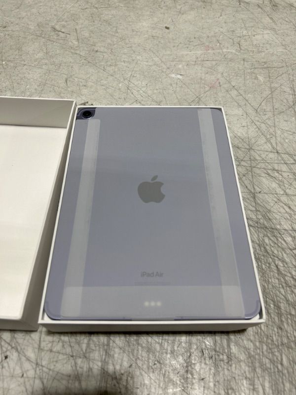 Photo 2 of 10.9-inch iPad Air Wi-Fi + Cellular 256GB - Purple