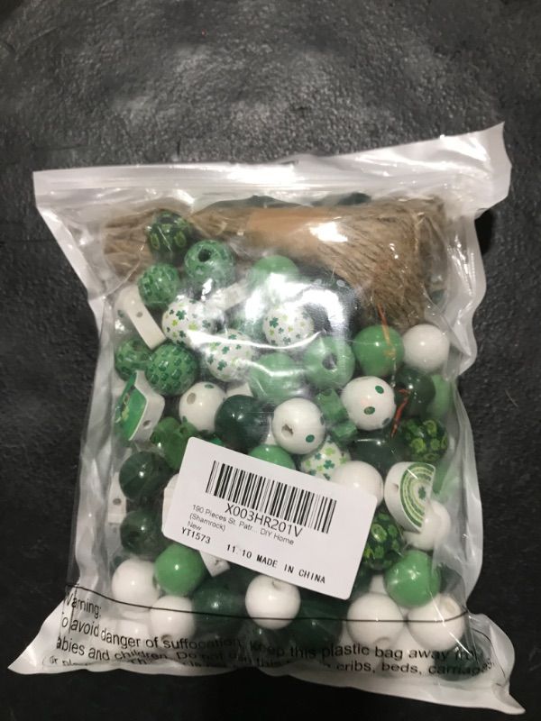 Photo 2 of 190 Pieces St. Patrick's Day Wooden Beads Shamrock Truck Wooden Beads Solid Wood Round Beads Polished Colorful Natural Beads Farmhouse Wooden Beads for St. Patrick's Day Decoration DIY Home (Shamrock)