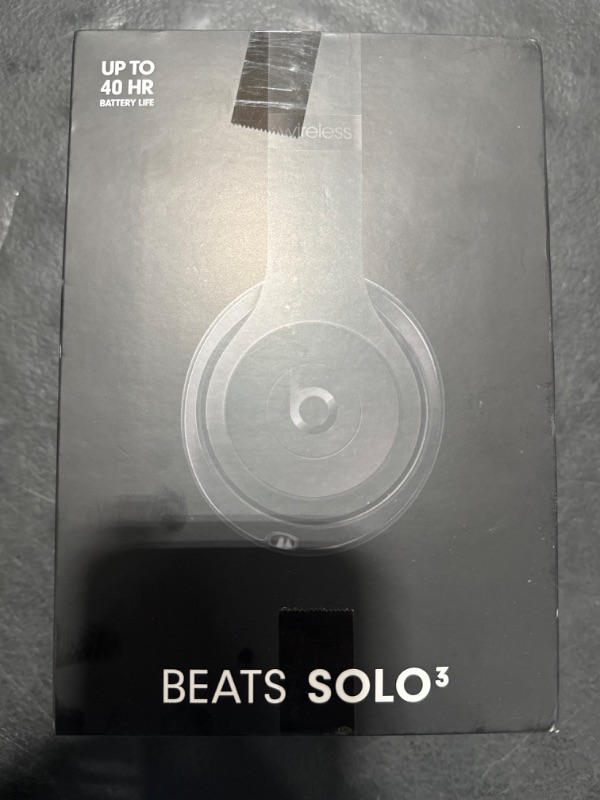 Photo 6 of Beats Solo3 Wireless On-Ear Headphones - Apple W1 Headphone Chip, Class 1 Bluetooth, 40 Hours of Listening Time, Built-in Microphone - Black (Latest Model)