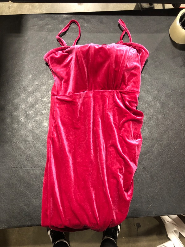 Photo 1 of WOMENS ROSE RED / PINK SIZE MEDIUM DRESS 