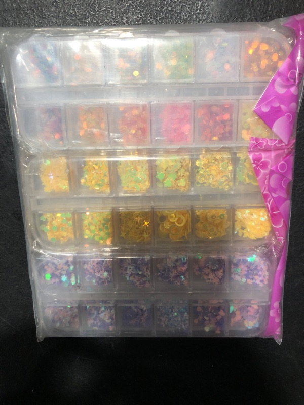 Photo 1 of 3500 PIECES NAIL ART SEQUINS 