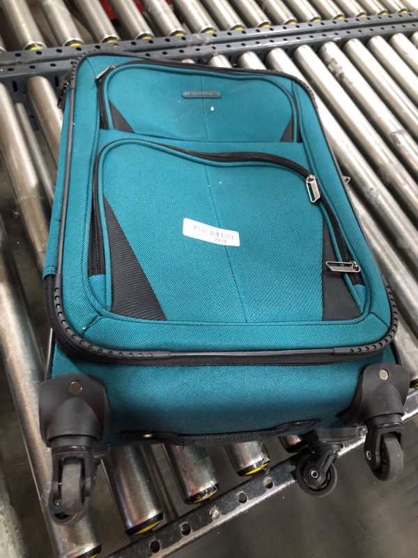 Photo 1 of Generic luggage bag