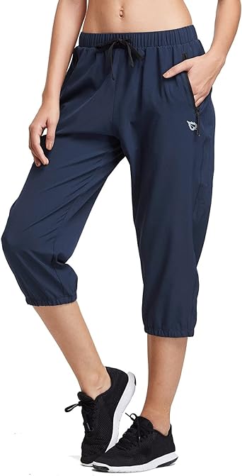 Photo 1 of BALEAF Women's Lightweight Capri Jogger Hiking Shorts Running Capri Pants Quick Dry UPF 50+ Zipper Pockets / XS