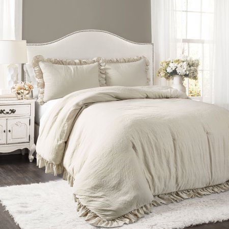 Photo 1 of 3pc Full/Queen Reyna Comforter & Sham Set Wheat - Lush Décor
