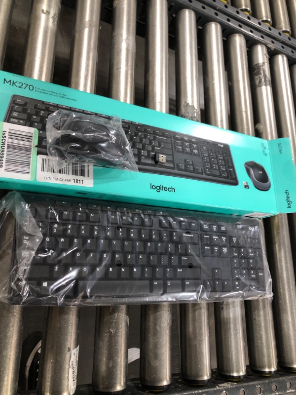 Photo 2 of Logitech 920008813 Wireless Combo MK270 Keyboard & Mouse
