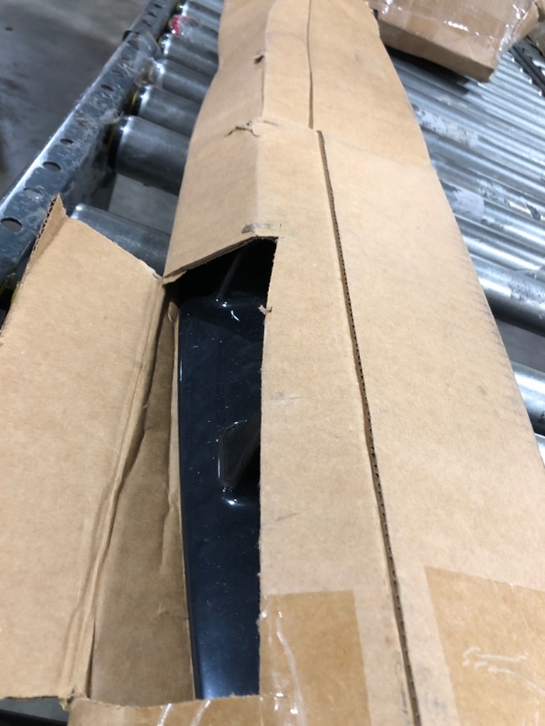 Photo 1 of Qiilu Shark Fin Diffuser, Universal Car Rear Bumper Chassis Shark Fin Spoiler Wing Lip Diffuser (L)