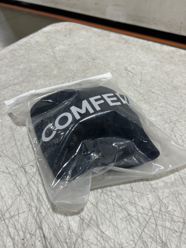Photo 1 of COMFELIE Wireless Bra Seamless Bra, Born for Her 2.0 Basic Buttery Smooth Lightly Lined Wireless Bra EB025 Small Black