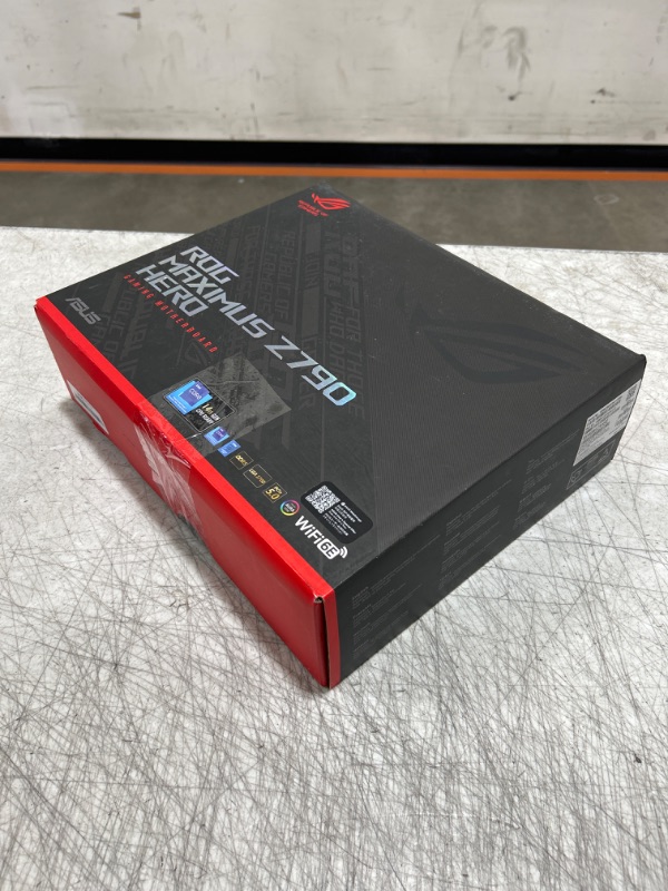 Photo 1 of ASUS ROG Maximus Z790 Hero (WiFi 6E) LGA 1700(Intel®13th&12th Gen) ATX Gaming Motherboard(PCIe 5.0,DDR5,20+1power Stages,2.5Gb LAN, Bluetooth V5.2,2X Thunderbolt 4 Ports,5xM.2, Thunderbolt™ 4/USB4)