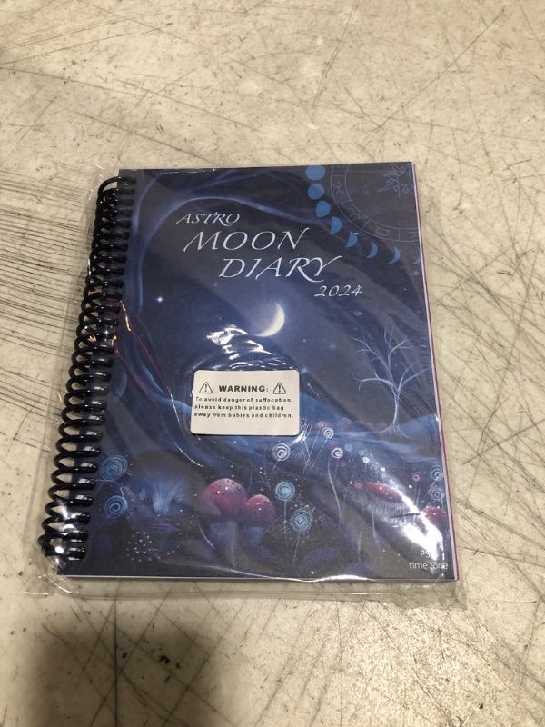 Photo 2 of MOON DIARY 2024 Datebook Calendar Personal Organizer (EST - Eastern Time)
