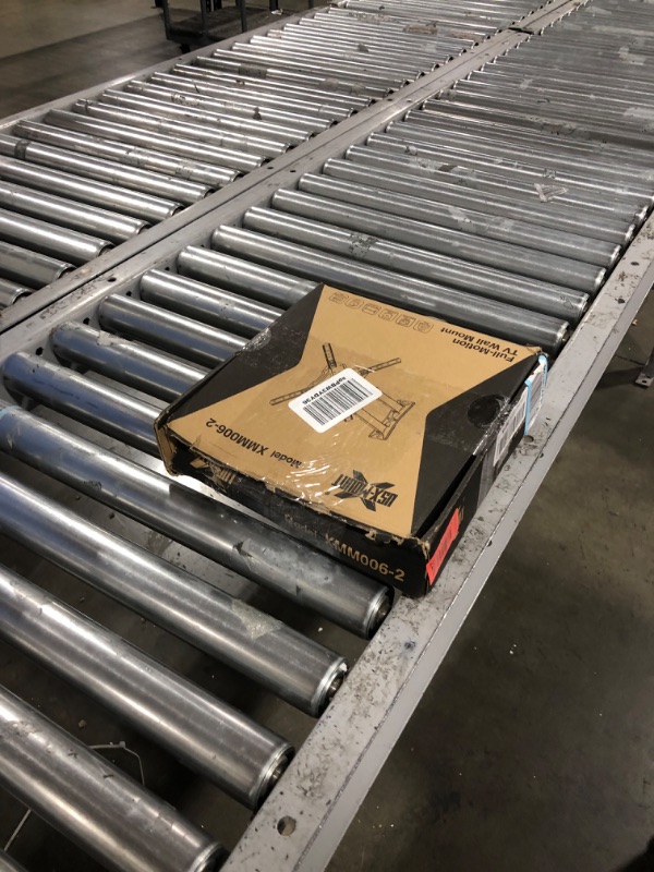 Photo 1 of USX MOUNT Full Motion TV Mount, Swivel Articulating Tilt TV Wall Mount for 26-55" LED, OLED, 4K TVs, TV Bracket Wall Mount with VESA 400x400mm Up to 60lbs, Perfect Center Design -XMM006-1