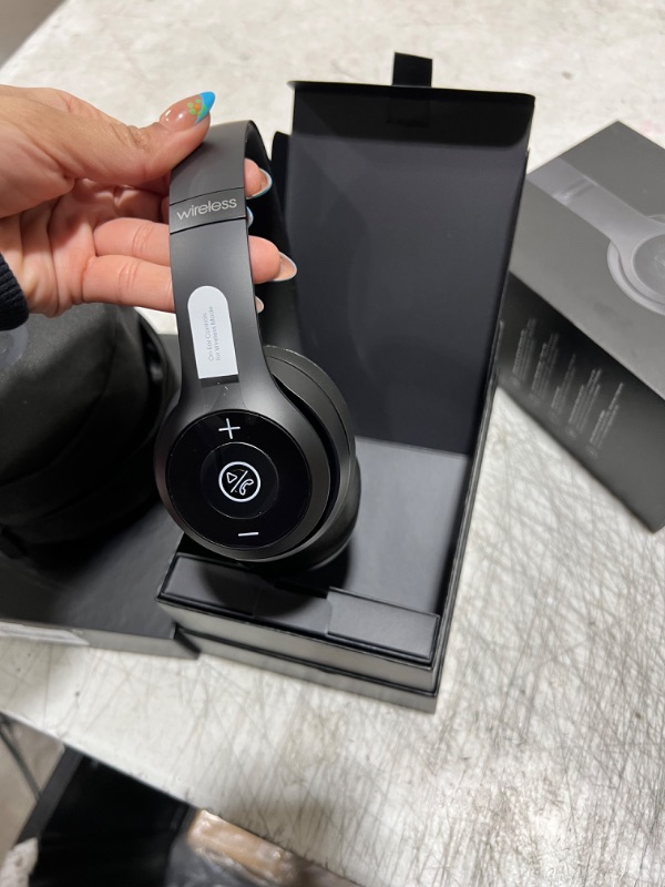 Photo 5 of Beats Solo3 Wireless On-Ear Headphones - Apple W1 Headphone Chip, Class 1 Bluetooth, 40 Hours of Listening Time - Matte Black (Previous Model)