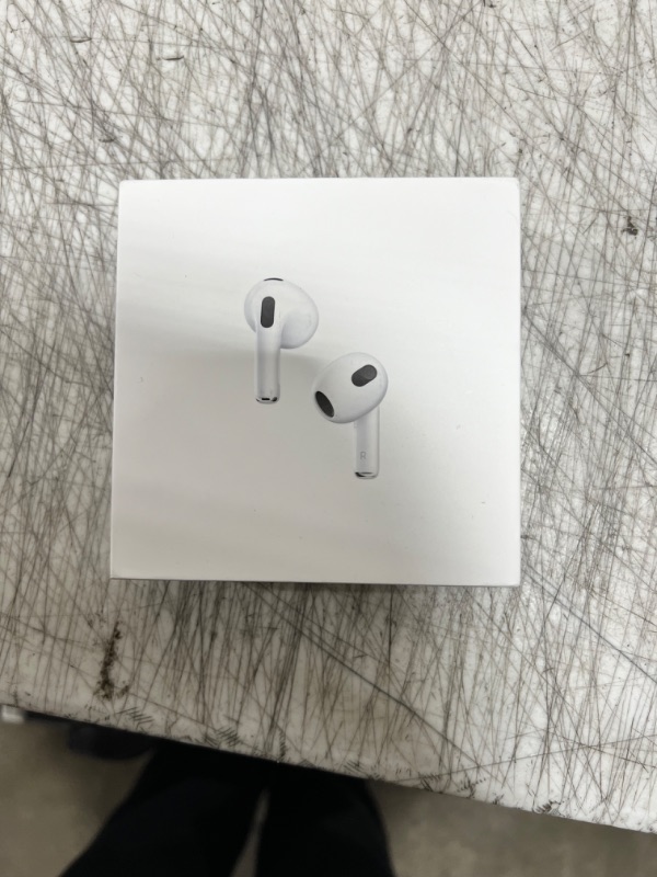 Photo 3 of Apple AirPods (3rd Generation