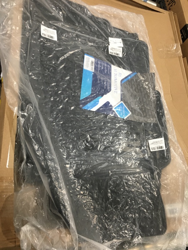 Photo 1 of Car floor mats 