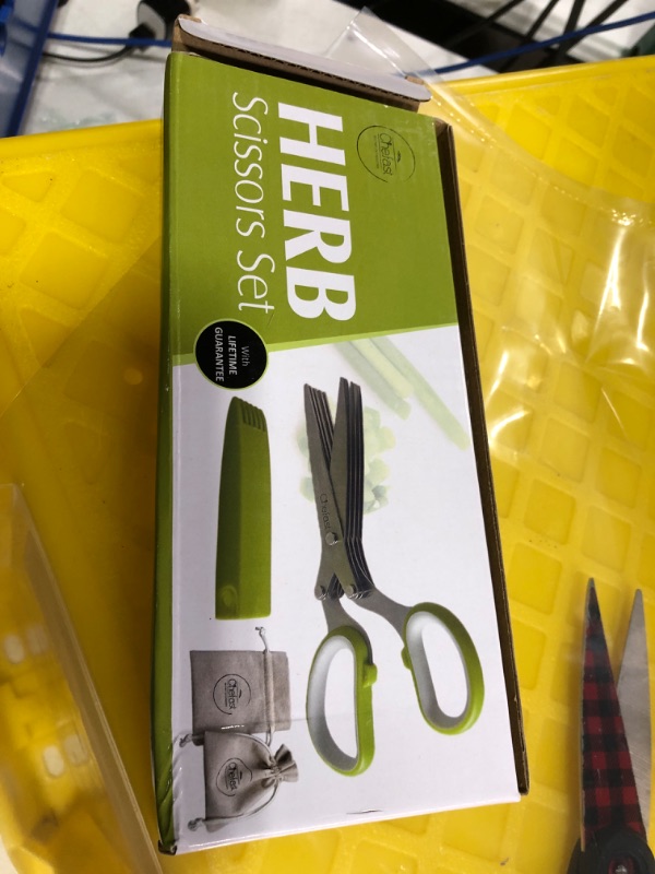 Photo 3 of 2023 Updated Herb Scissors Set - Herb Scissors With 5 Blades and Cover, Cool Kitchen Gadgets for Cutting Shredded Lettuce, Cilantro Fresh, Green Onion Fresh and etc. Also Can Used for Cutting Paper. Green and White