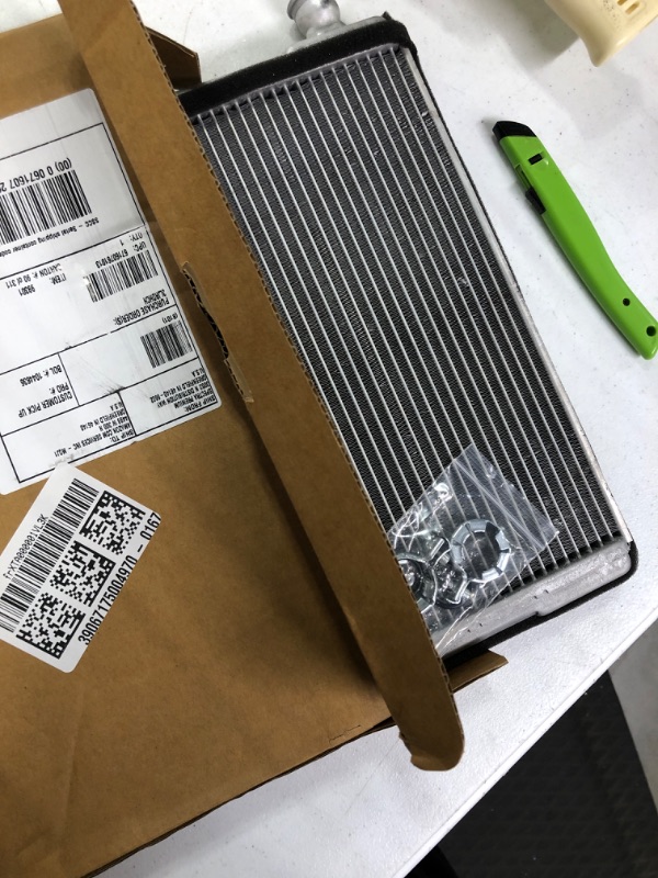Photo 1 of Spectra Premium 99301 Heater Core
